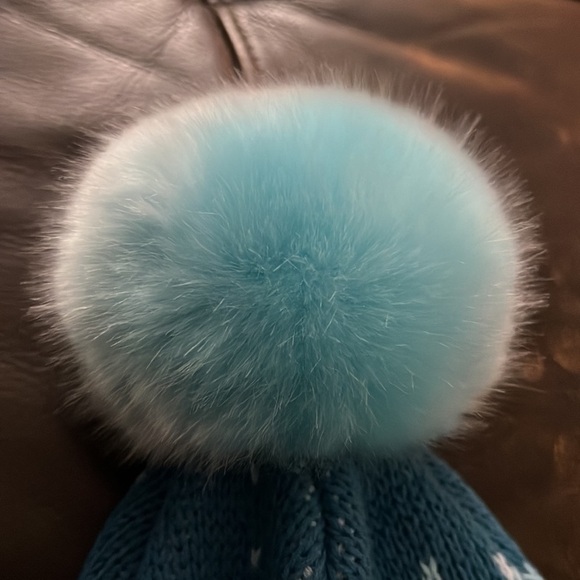 Love Your Melon Adult Beanie. - Picture 12 of 16